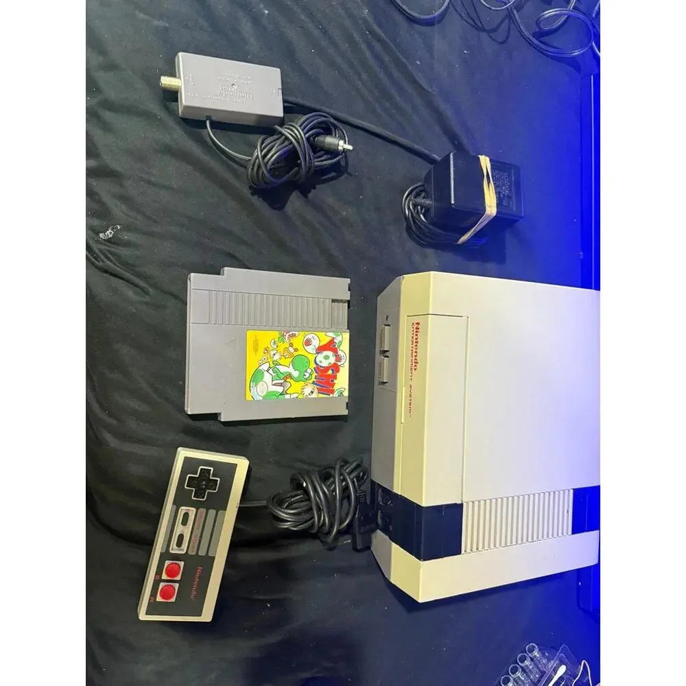 Nintendo NES Bundle W/ Yoshi Game